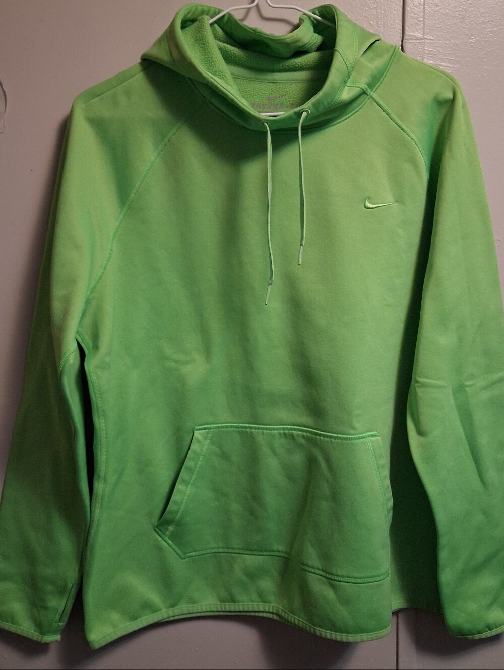 Nike Men’s Lime Green Crewneck Pullover Hoodie
